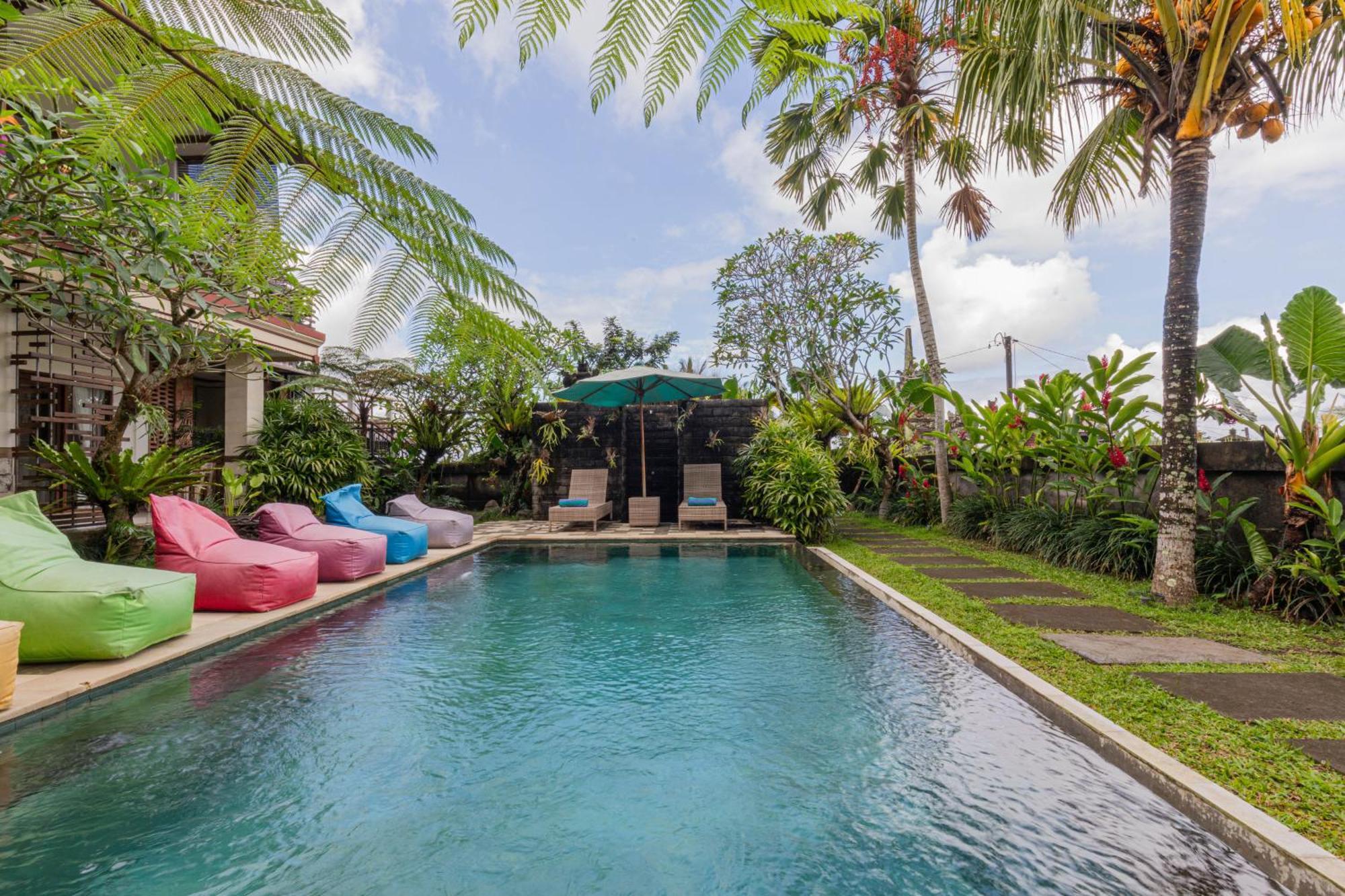 Sala * Ubud