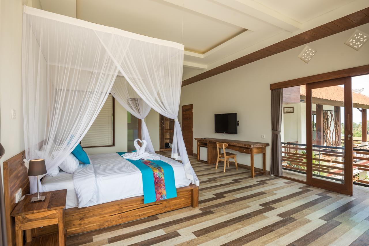 Sala * Ubud